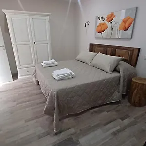 Bed and breakfast Le Vie Del Borgo