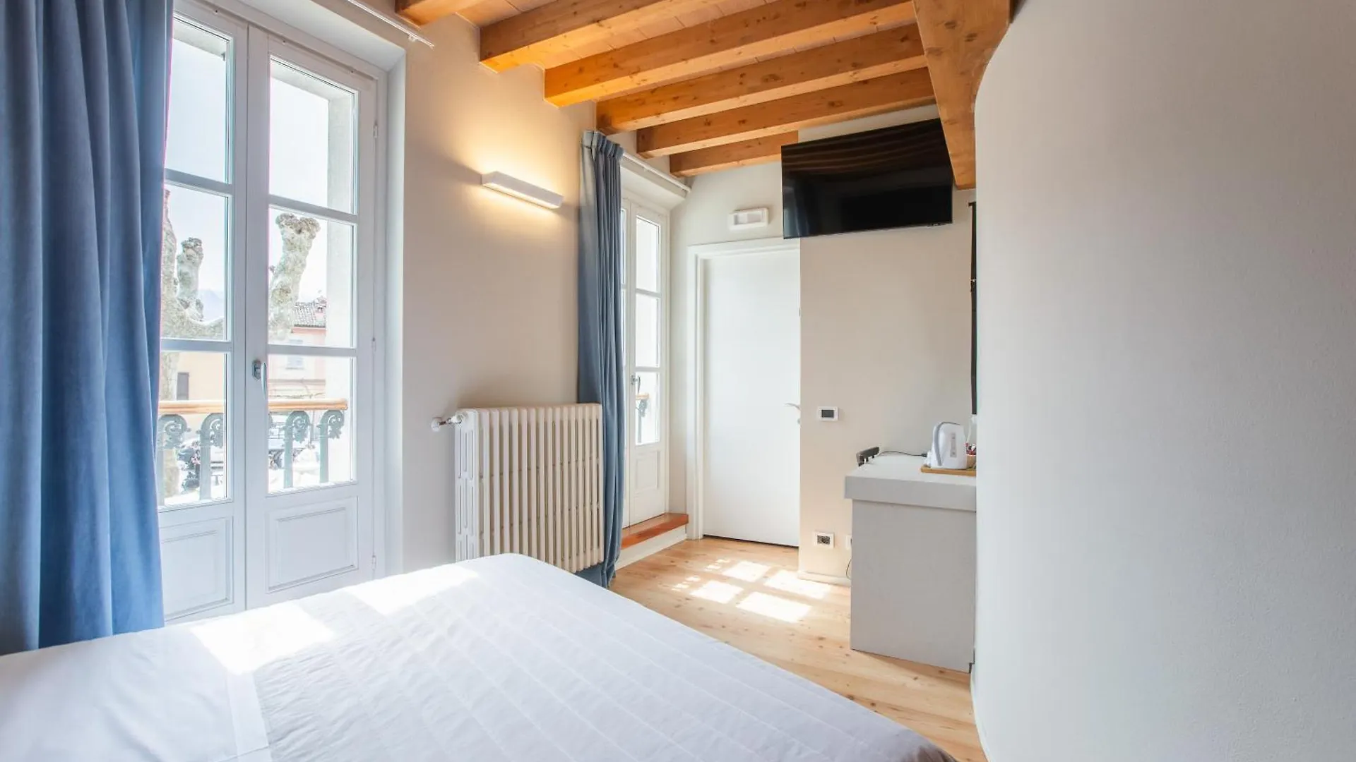 Ξενοδοχείο Albergo Del Sole Βαρένα