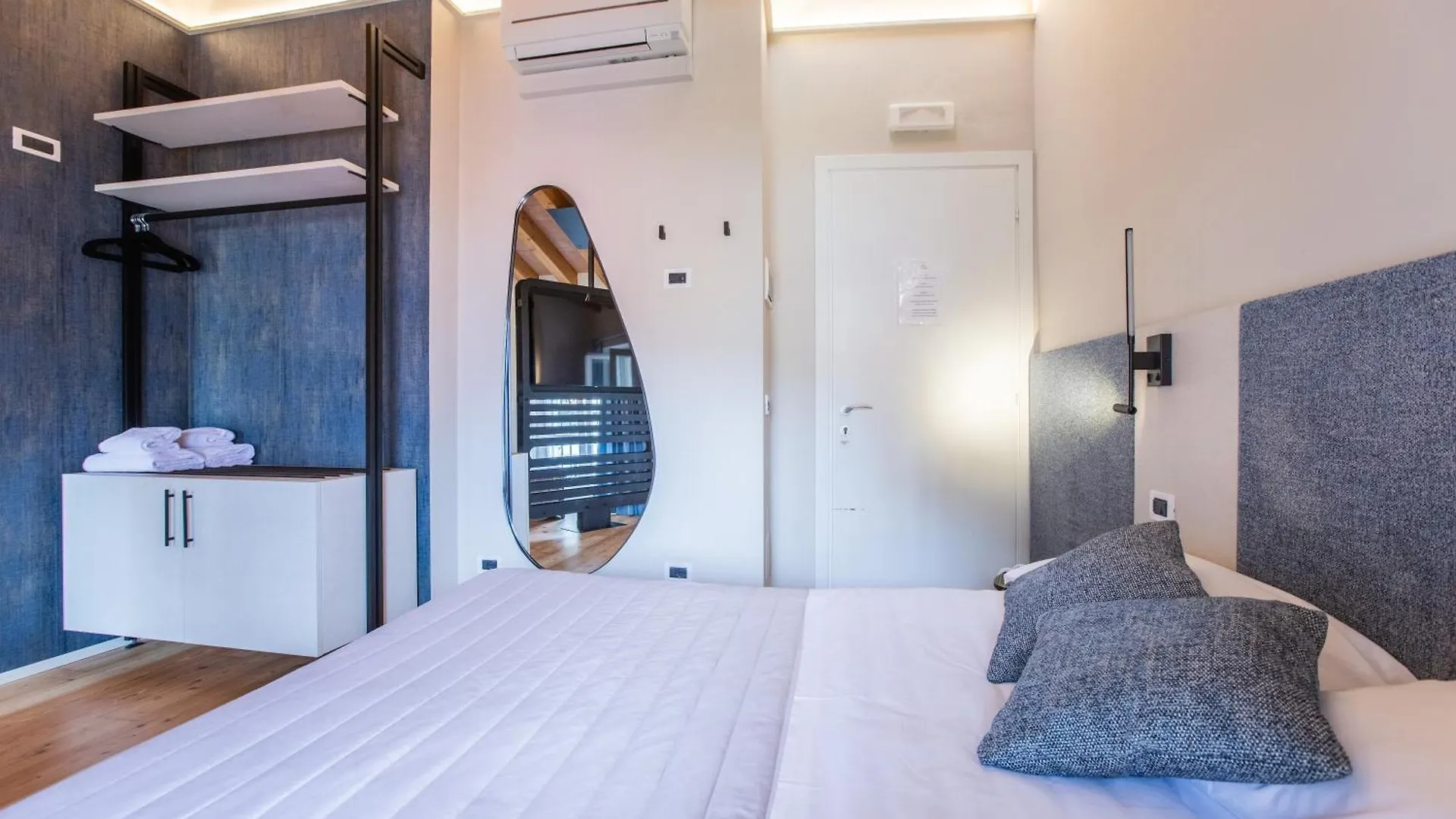 Albergo Del Sole Varenna 3*,