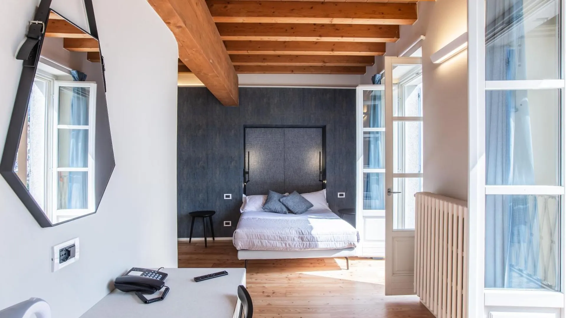 Albergo Del Sole Varenna 3*,  Italien